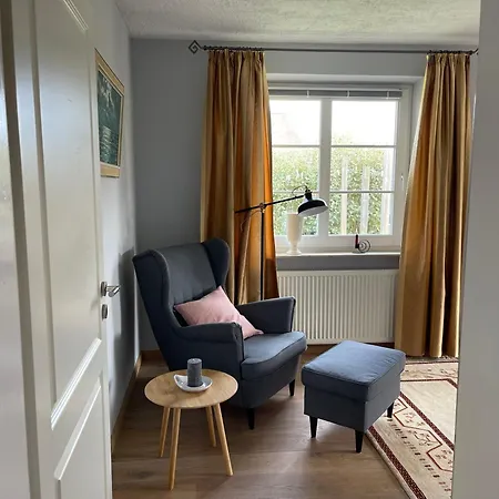 Pinswin Apartment *