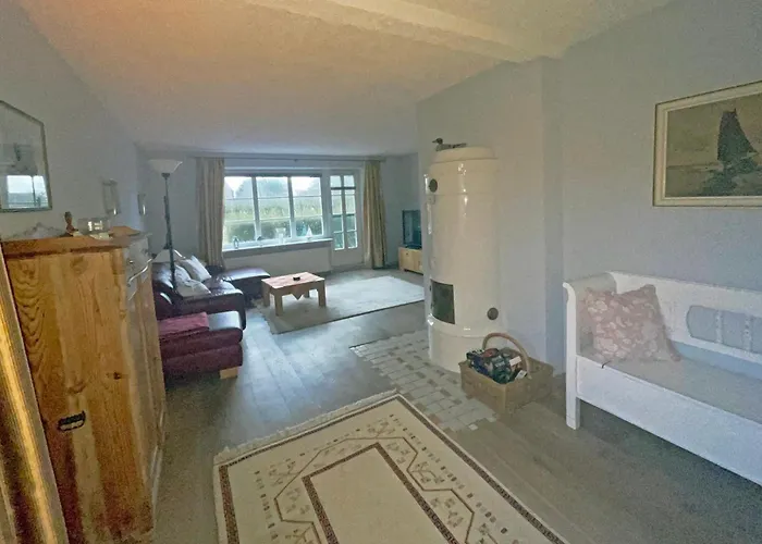 Pinswin Lejlighed Utersum